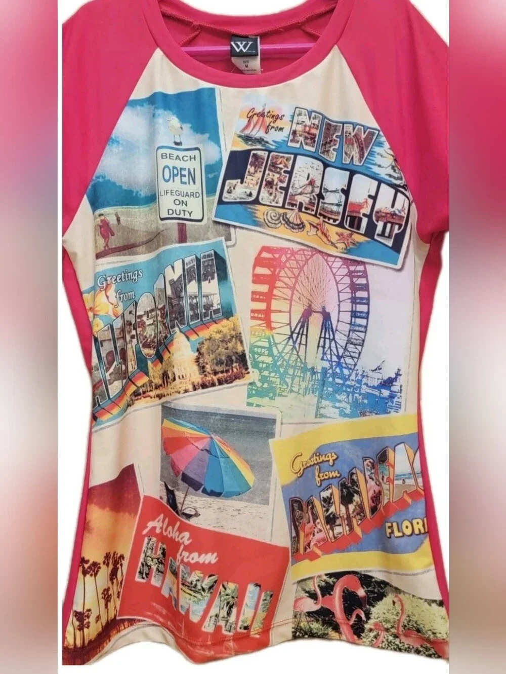 W Swim Girls Short Sleeve Rash Guard PINK Beach Postcards MEDIUM